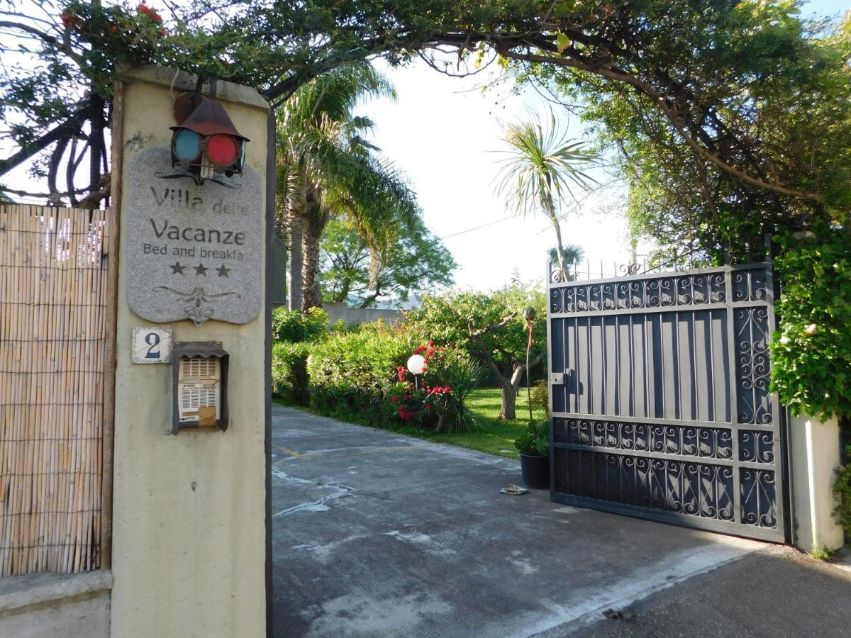 Villa Delle Vacanze Fiumefreddo di Sicilia Exterior photo